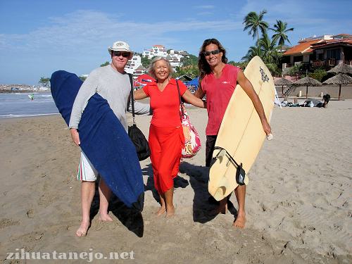 Summer, Lupita and Miguel at the Karma Surfer National Competition at Las Escolleras, Ixtapa Summer, Lupita and Miguel at the Karma Surfer National Competition at Las Escolleras, Ixtapa